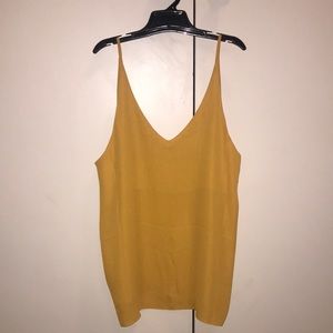 Mustard yellow tank